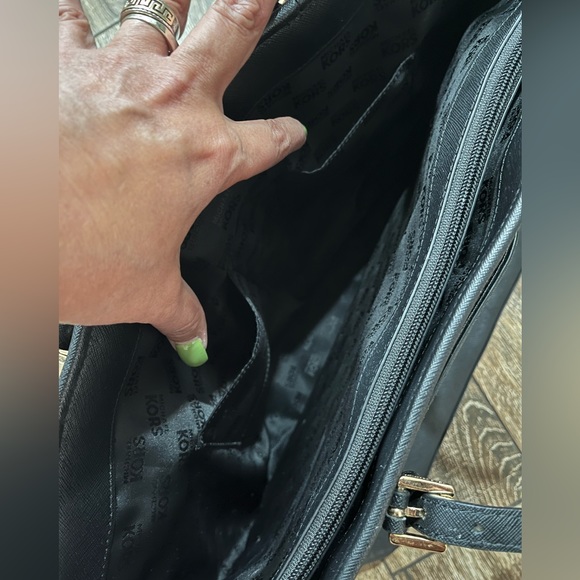 Micheal Kors large black leather shoulder tote bag - Picture 10 of 16